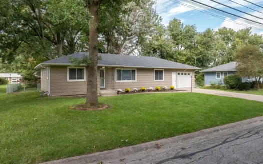Perfect Family Home in Cameron, MO!