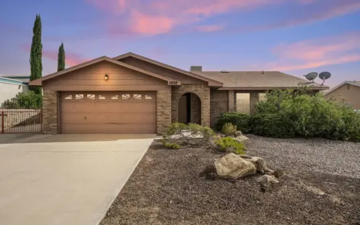 Move-In Ready 3-Bedroom Ranch Home In Las Cruces, New Mexico