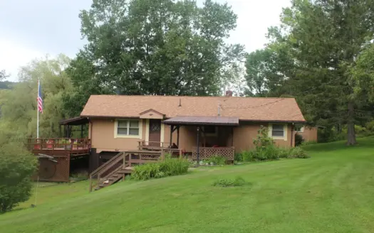 Country Estate With 9± Acres for Sale in Fremont, NY