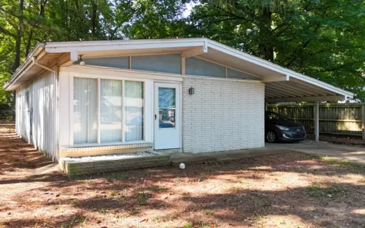 Affordable Investment or Starter Home Near UT Martin For Sale