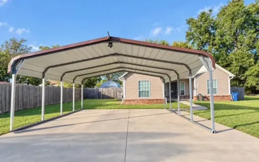 3 bed, 2 bath Custom Home for Sale McAlester, OK