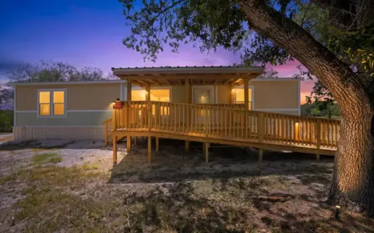 Brand New in George West, Texas, With Room to Breathe
