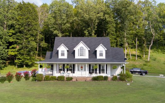 Pending Country Home on 18.27 +/- Acres in Monroe Co, Ky