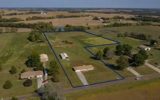 Home for Sale in Trimble, Missouri