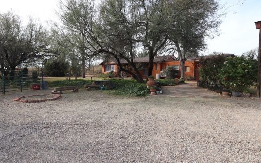 Horse Lovers Paradise in Saint David, Az