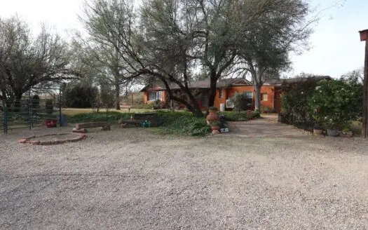 Horse Lovers Paradise in Saint David, Az