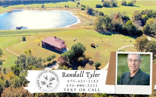 Ozarks Premier Country Home and Ranch Near Salem Arkansas