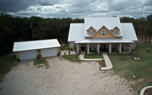 Custom Built Home,  Axtell Isd, Mclennan County, Acreage