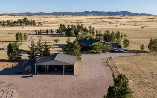 Impeccable Horse Estate on 19+/- Acres