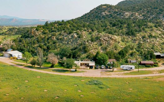 Colorado Cattle Ranch – 2 Homes & 9000 Acres Blm Leases