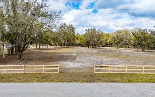 Vacant Land In Williston Florida