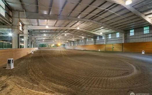 World-Class 10.5-Acre Equestrian Estate Just 25 Minutes from PDX