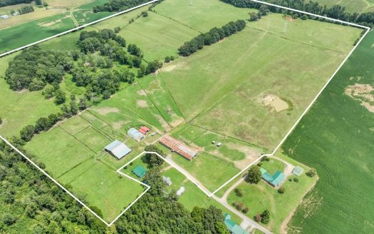 Working Ranch for sale in Lawrenceburg TN near Nashville TN