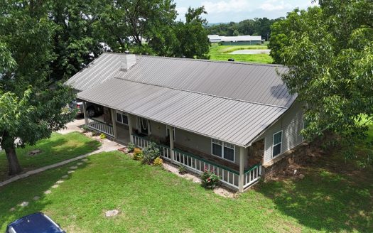 Horse and Cattle Farm For Sale in Paris, Arkansas!