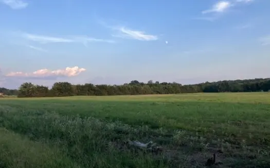 4.65 Acre Tract In Beautiful Ridgeview Estates