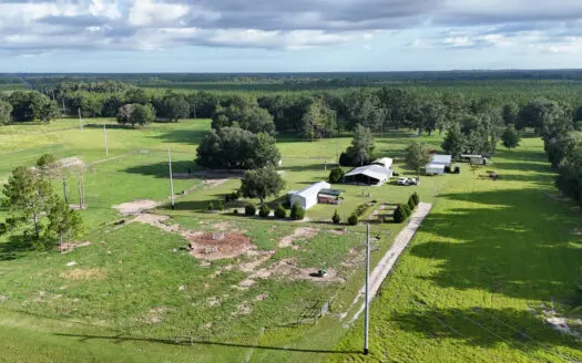 Fort White, Florida Farm. North Florida’s River Country