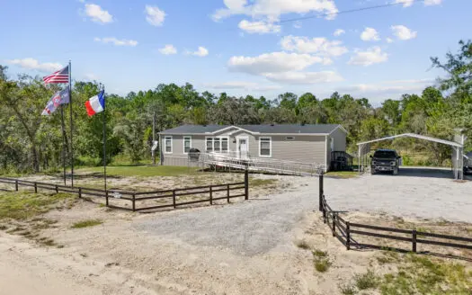 Country Farmhouse For Sale Florida!
