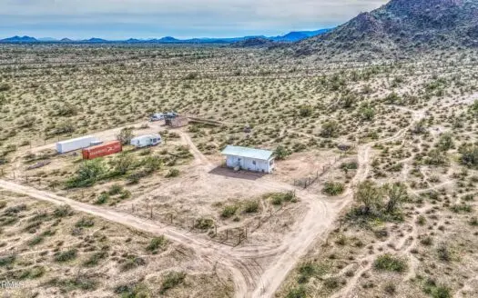 Acreage For Sale in Casa Grande, Arizona