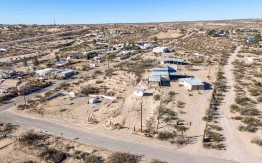 Well-Improved Land for Sale in Las Cruces, NM w/ Versatile Shops