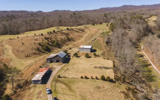 Unrestricted Acres with Farmhouse, East Tennessee Hancock County