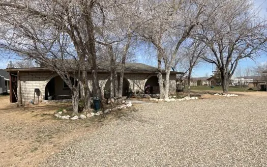 Country Horse Property in Chino Valley – No HOA!