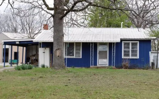 Secluded Country Home Located Near West Plains, MO