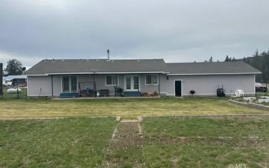 Charming Alturas Home on 1.6 Acres with Space for Horses