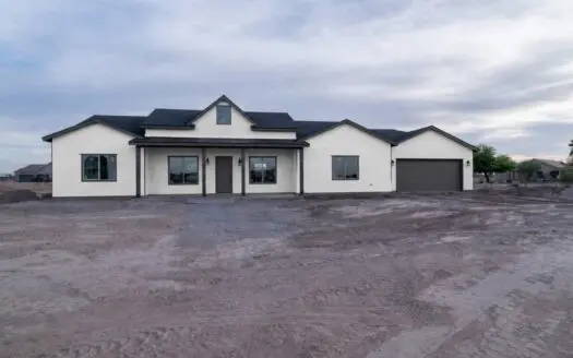 Horse-Ready New Construction in Casa Grande AZ