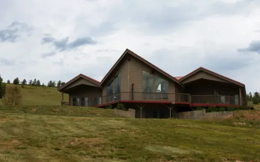 Montana Foothills Retreat | Hobson, Montana