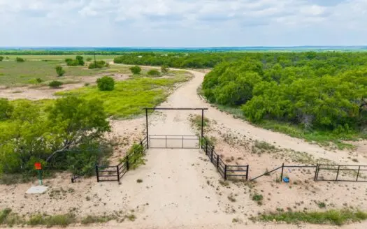 Turnkey Gouldbusk TX Hunting Ranch with Lodge, Pool and Ponds