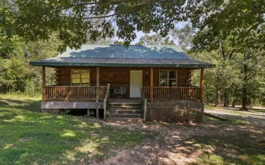 Cabin For Sale in Alton, Missouri