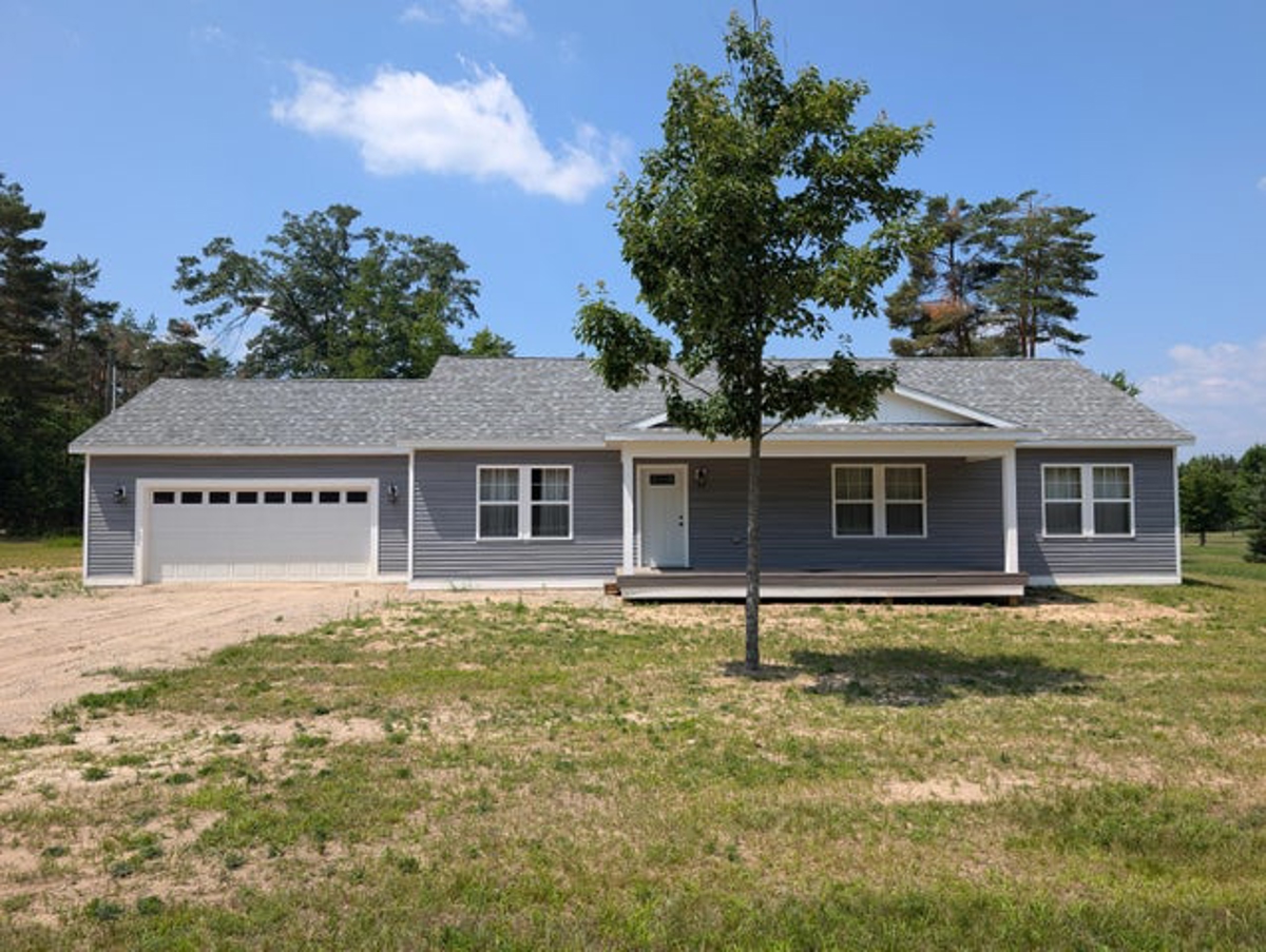 Modern Northern Michigan Home on - 300ad3b5 635f 4cb9 B733 1b704b304e7c