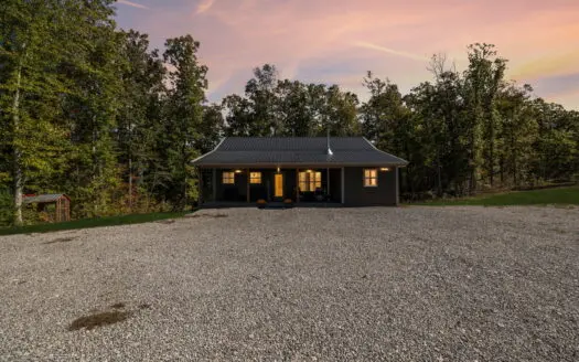 Custom-Built Homestead on Unrestricted Acreage in Fentress County