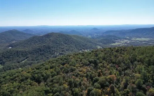Shenandoah’s Edge: 58 Acres of Wild Virginia History