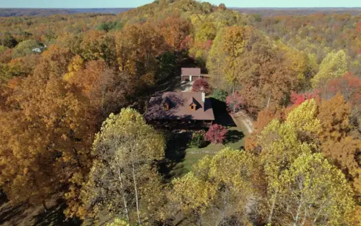 Secluded Country Home On 34.78+/- Acres & Garage – Middleburg, Ky