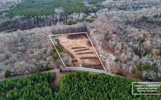 Quiet Red Oak Acreage With Creek Access in Red Oak, VA