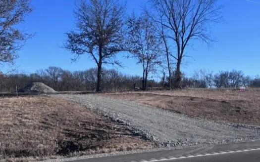 Great Building Site South Of Cameron, Blacktop Frontage!