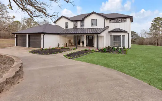 142 Acres 60×40 Shop + 4BR-3BA Home in Winnsboro Wood County TX