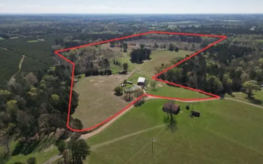 63-Acre Estate: 502 MC 72, Doddridge, AR | Shop & Pasture