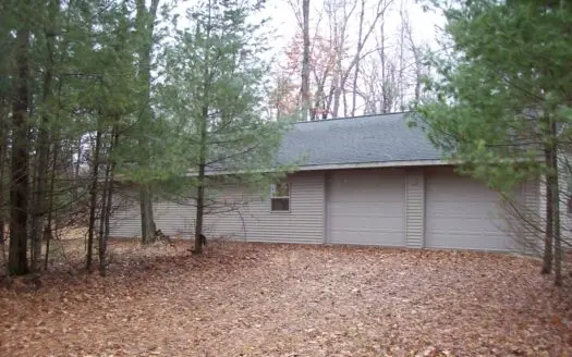 40 Acres Whitetail Country, Waushara/Waupaca County line