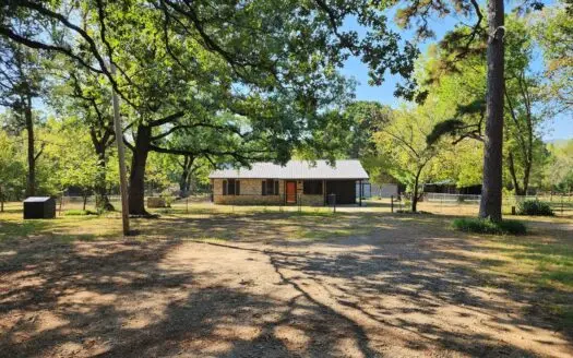 Country Home Surrounded by Ouachita National Forest