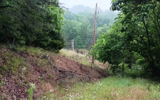 17.53 Mountaintop Acres in Mooresburg, Tennessee