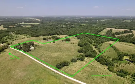 28 Acres for Sale Near Hamilton in Daviess County, MO