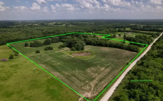 36± Acres for Sale with Build Sites Near Cameron, MO