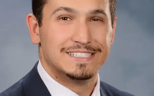 agent profile picture for Alexander Chapa on hunting properties website