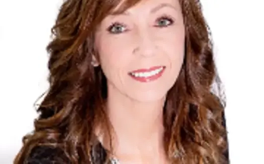 agent profile picture for Babette Wells on hunting properties website
