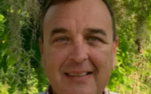 agent profile picture for Edward Lindsay on hunting properties website