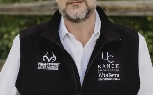 agent profile picture for J W Ross  -  Owner on hunting properties website