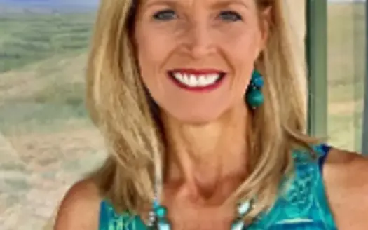 agent profile picture for Jackie Shepherd-Pettis on hunting properties website