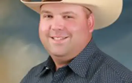 agent profile picture for Joe McAlester on hunting properties website